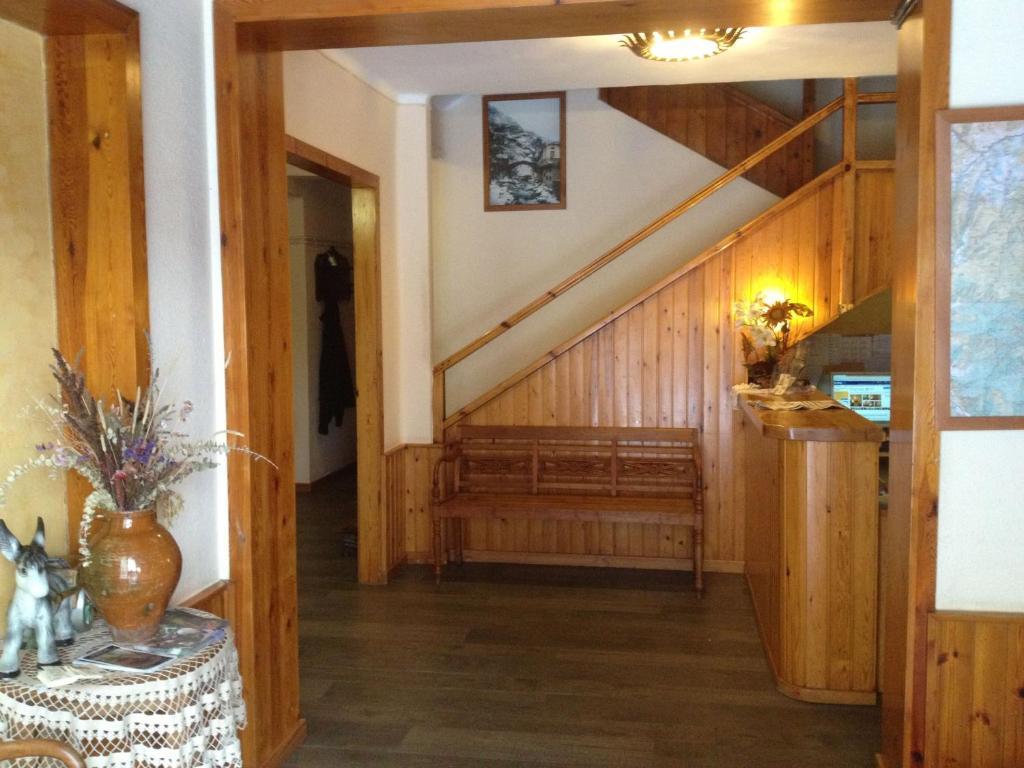 Hotel Llacs De Cardos Таваскан Экстерьер фото